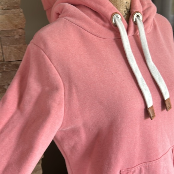 Wanakome Cassy Punch pullover hoodie brush french terry interior kangaroo pocket - Picture 6 of 16